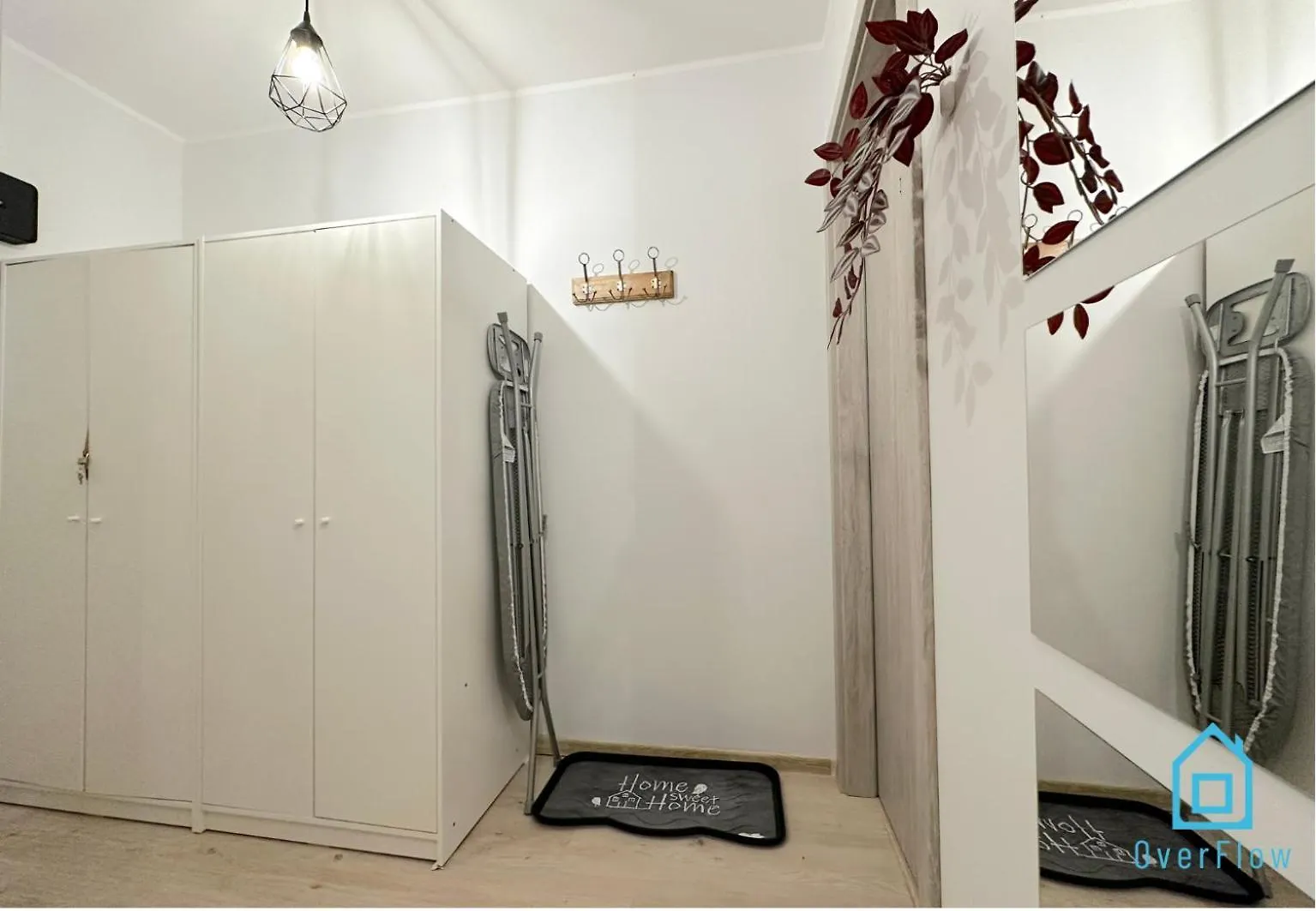 Piggy Room location